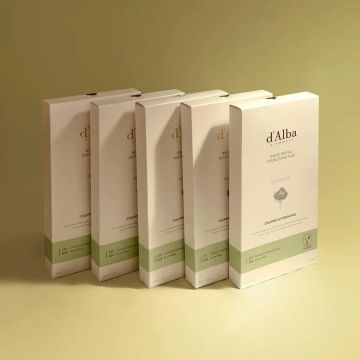 d'Alba Vegane Beruhigende & Feuchtigkeitsspendende Doppel-Tuchmaske 5 Boxen (20 Stück)