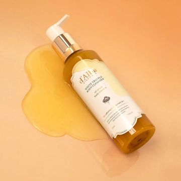 d'Alba Vegan Oil Serum Body Cleanser 275ml + Travel Cleanser 195ml (65ml x 3)