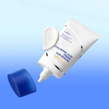 ISNTREE Hyaluronic Acid Fresh Sun Serum 50ml SPF 50+ PA++++ (Regalo gratis: Clay Mask 20ml)