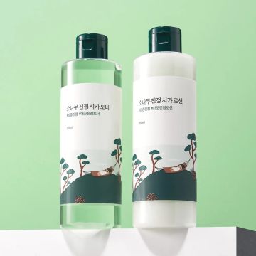 Round Lab Pine Tree Soothing Cica Toner 250ml + Lotion 250ml 2-Piece Set